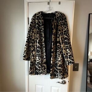 Chic Leopard Print Faux Fur Coat